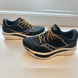 Size 7 - Women’s - Saucony Endorphin Speedroll Black/Gold/White W/ Custom Laces